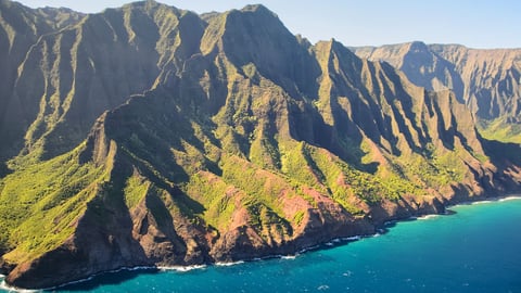The Wonders of America's State Parks. Episode 24, Hawaii’s Primeval Napali Coast cover image