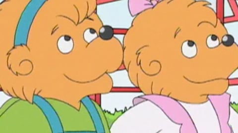 Berenstain Bears: Season 1. Episode 4, Talent Show/The Haunted Lighthouse, The cover image
