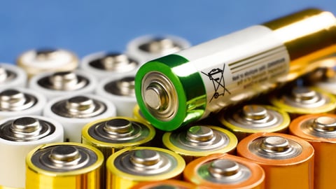 Electrical Engineering for Everyone. Episode 11, Transistors and Batteries cover image