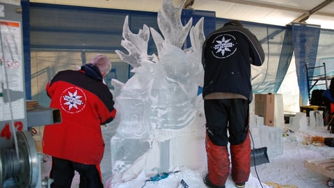 Making Stuff: Season 2. Episode 43, Ice Sculptures cover image