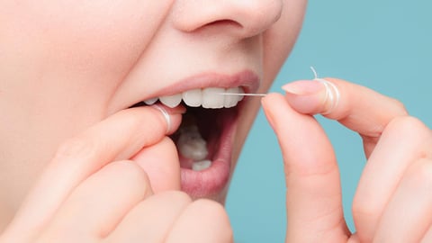The Skeptic’s Guide to Health, Medicine, and the Media. Episode 12, Is It Really OK to Stop Flossing? cover image